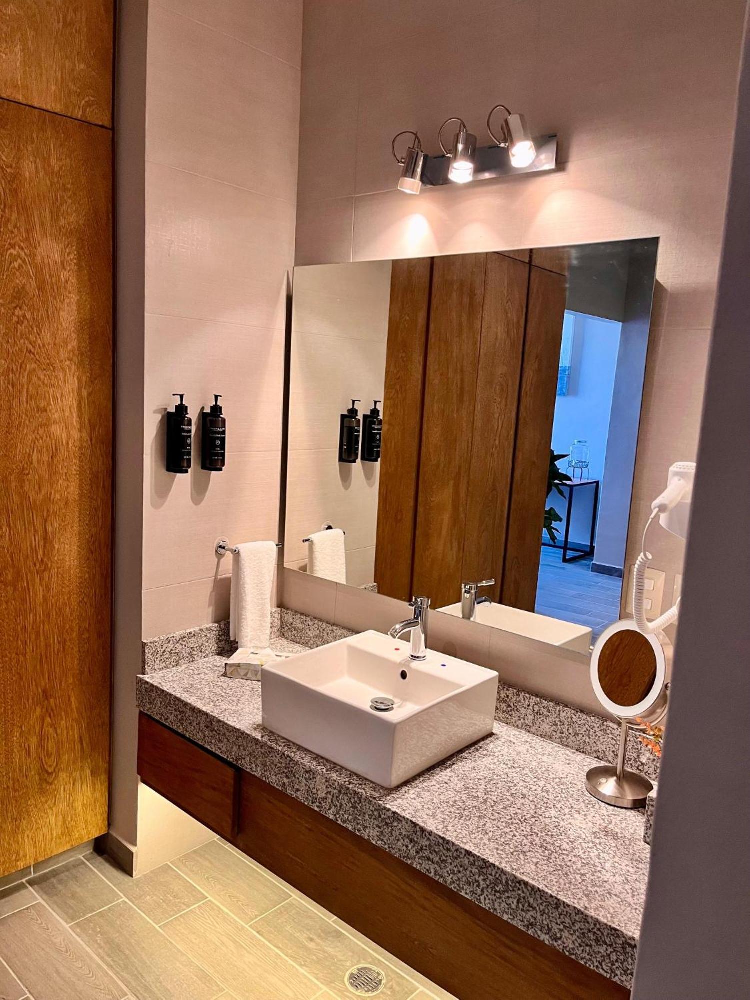 Niru Ocean Suites By Binniguenda Santa Cruz Huatulco Extérieur photo